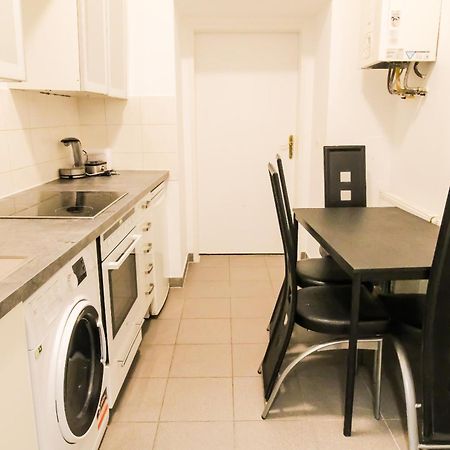 Deluxe Apartment 5P Mm A Відень Екстер'єр фото