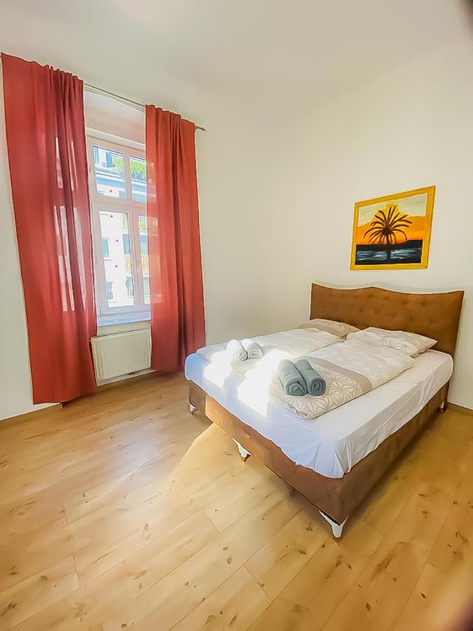 Deluxe Apartment 5P Mm A Відень Екстер'єр фото